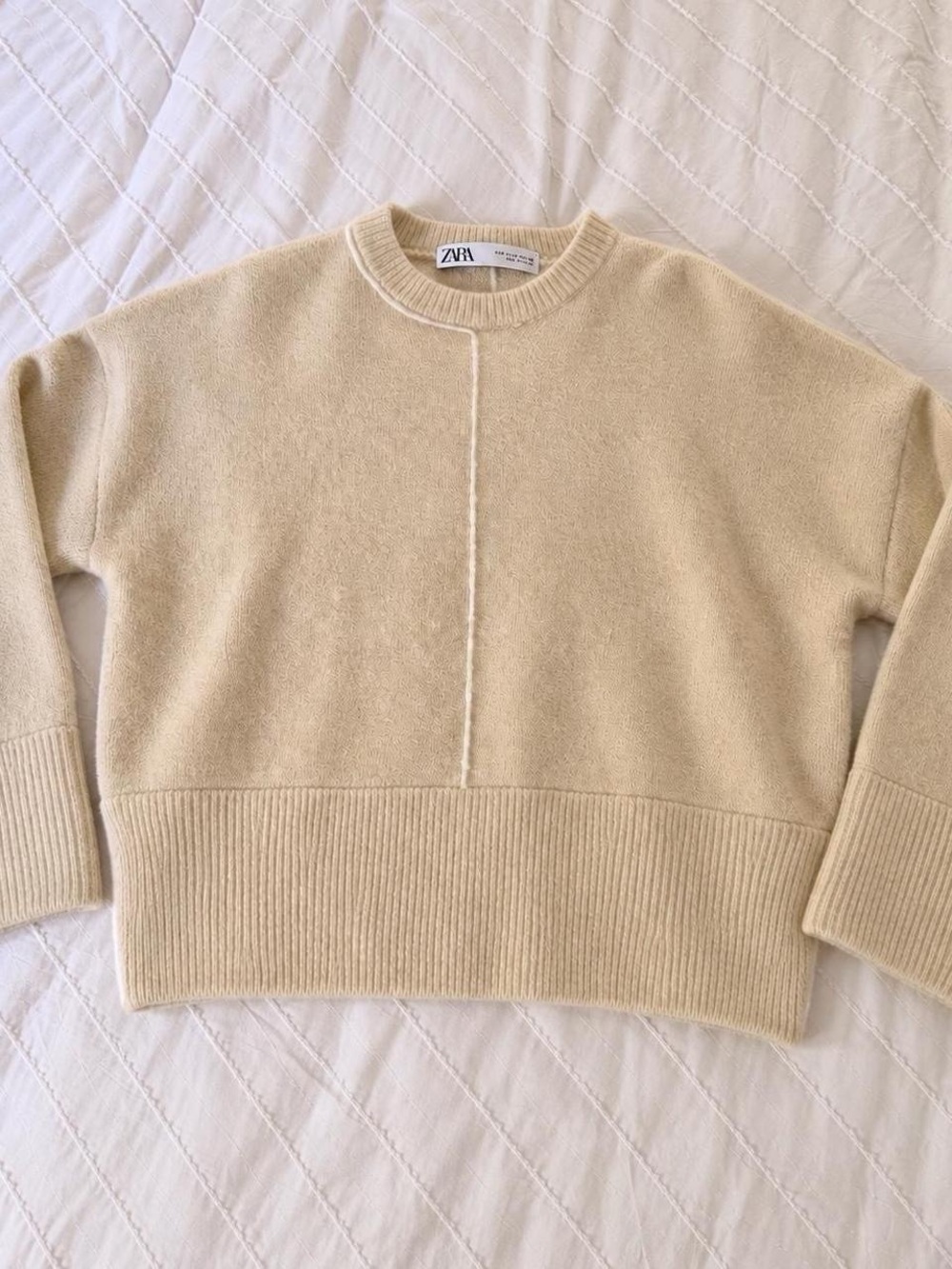 🤍 ZARA • Cream Contrast Seam Oversized Knit Sweater
